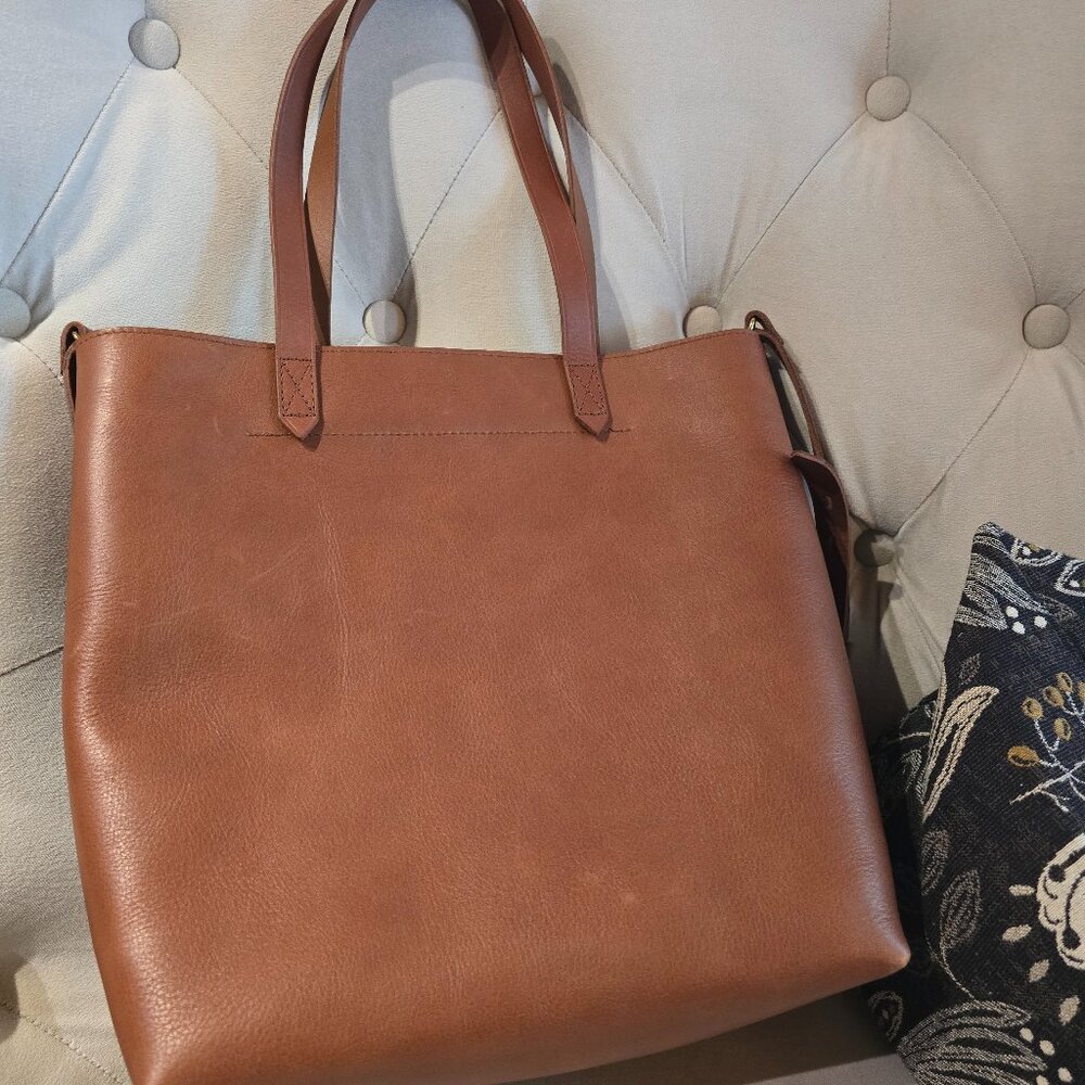 Madewell  Essential Tote